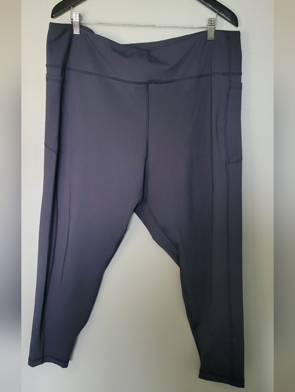 Smash + Tess Black Cropped Leggings 3X EUC